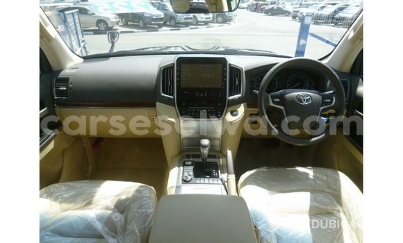 Buy Import Toyota Land Cruiser Black Car in Import - Dubai in East Mahé Buy Import Toyota Land Cruiser Black Car in Import - Dubai in East Mahé