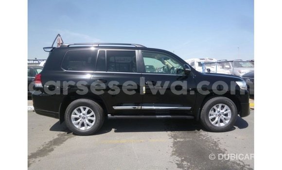 Buy Import Toyota Land Cruiser Black Car in Import - Dubai in East Mahé Buy Import Toyota Land Cruiser Black Car in Import - Dubai in East Mahé