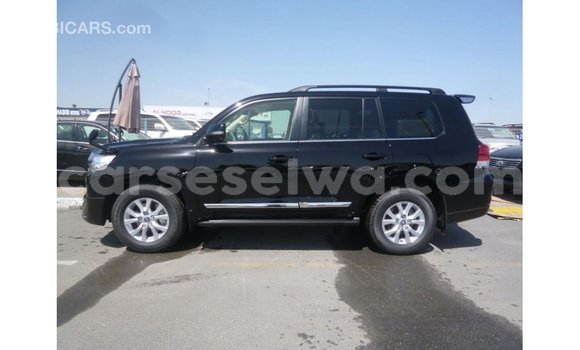 Buy Import Toyota Land Cruiser Black Car in Import - Dubai in East Mahé Buy Import Toyota Land Cruiser Black Car in Import - Dubai in East Mahé