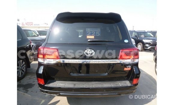 Acheter Import Voiture Toyota Land Cruiser Noir à Import - Dubai, East Mahé Acheter Import Voiture Toyota Land Cruiser Noir à Import - Dubai, East Mahé
