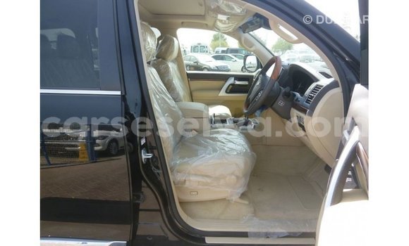 Buy Import Toyota Land Cruiser Black Car in Import - Dubai in East Mahé Buy Import Toyota Land Cruiser Black Car in Import - Dubai in East Mahé