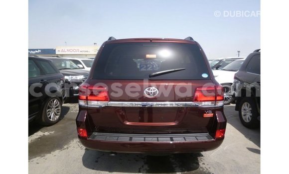 Acheter Import Voiture Toyota Land Cruiser Autre à Import - Dubai, East Mahé Acheter Import Voiture Toyota Land Cruiser Autre à Import - Dubai, East Mahé