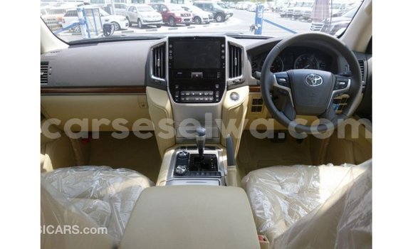 Buy Import Toyota Land Cruiser Black Car in Import - Dubai in East Mahé Buy Import Toyota Land Cruiser Black Car in Import - Dubai in East Mahé