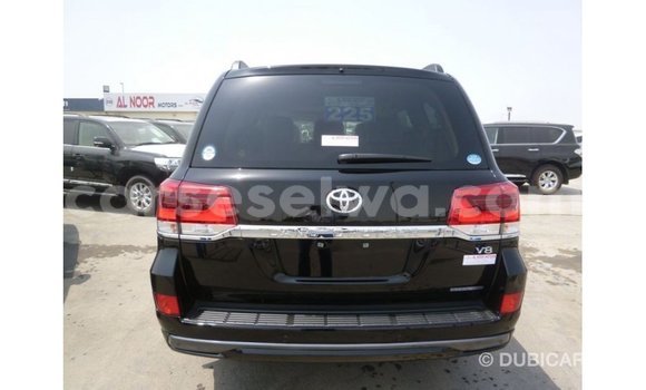 Buy Import Toyota Land Cruiser Black Car in Import - Dubai in East Mahé Buy Import Toyota Land Cruiser Black Car in Import - Dubai in East Mahé