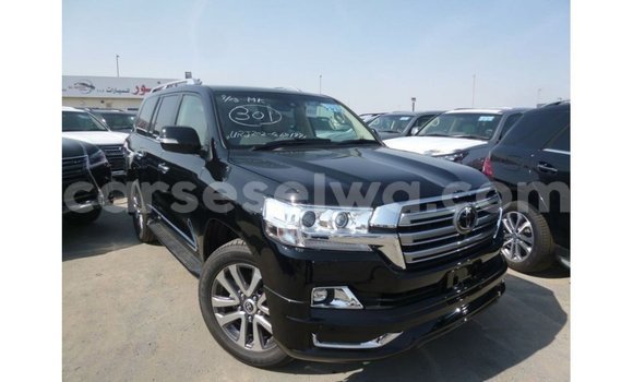 Buy Import Toyota Land Cruiser Black Car in Import - Dubai in East Mahé Buy Import Toyota Land Cruiser Black Car in Import - Dubai in East Mahé