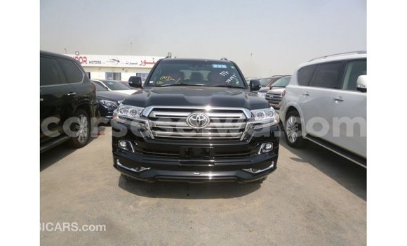 Buy Import Toyota Land Cruiser Black Car in Import - Dubai in East Mahé Buy Import Toyota Land Cruiser Black Car in Import - Dubai in East Mahé