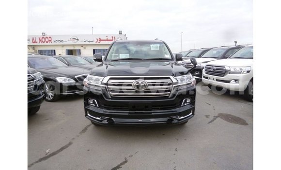 Buy Import Toyota Land Cruiser Black Car in Import - Dubai in East Mahé Buy Import Toyota Land Cruiser Black Car in Import - Dubai in East Mahé