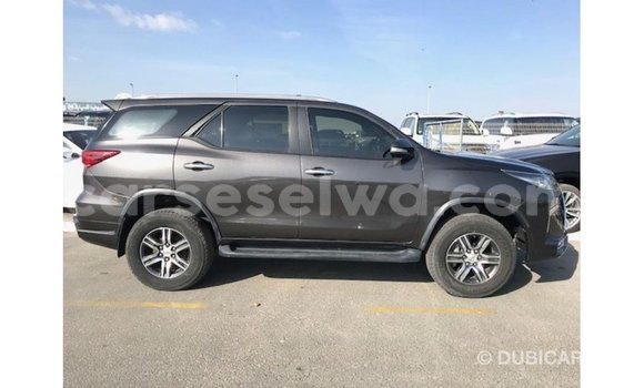 Buy Import Toyota Fortuner Other Car in Import - Dubai in East Mahé Buy Import Toyota Fortuner Other Car in Import - Dubai in East Mahé