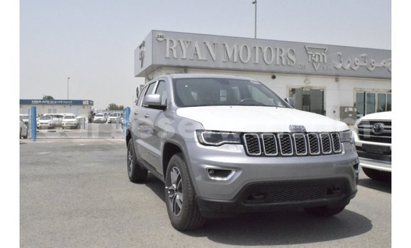 Acheter Import Voiture Jeep Grand Cherokee Autre à Import - Dubai, East Mahé