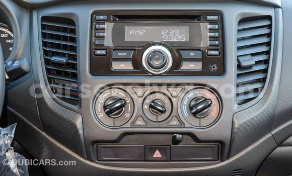 Acheter Import Voiture Mitsubishi L200 Blanc à Import - Dubai, East Mahé Acheter Import Voiture Mitsubishi L200 Blanc à Import - Dubai, East Mahé