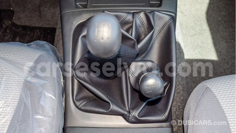 Big with watermark mitsubishi l200 east mahe import dubai 5935