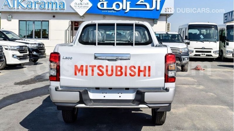 Big with watermark mitsubishi l200 east mahe import dubai 5935