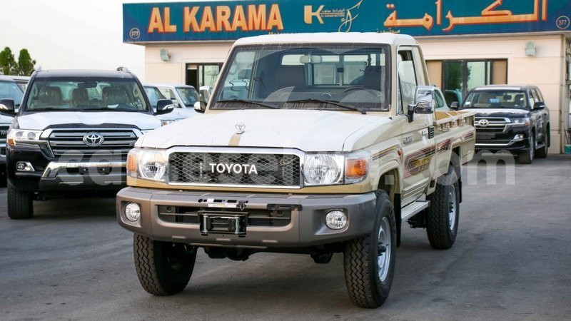 Big with watermark toyota land cruiser east mahe import dubai 5937