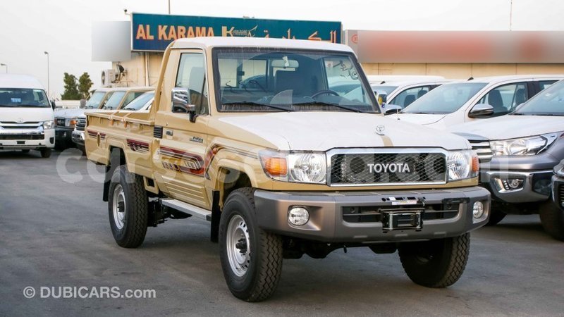 Big with watermark toyota land cruiser east mahe import dubai 5937