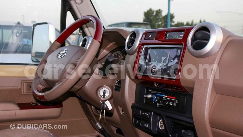 Big with watermark toyota land cruiser east mahe import dubai 5937