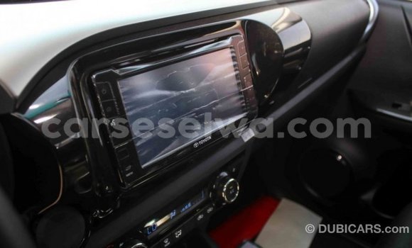 Acheter Import Voiture Toyota Hilux Autre à Import - Dubai, East Mahé Acheter Import Voiture Toyota Hilux Autre à Import - Dubai, East Mahé