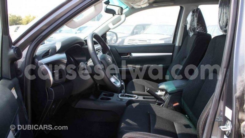 Big with watermark toyota hilux east mahe import dubai 5941