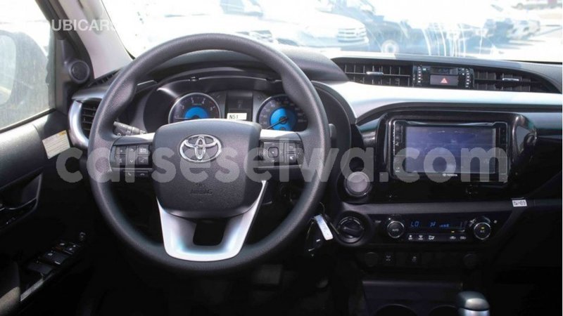 Big with watermark toyota hilux east mahe import dubai 5941