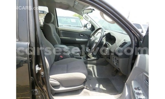 Buy Import Toyota Hilux Black Car in Import - Dubai in East Mahé Buy Import Toyota Hilux Black Car in Import - Dubai in East Mahé