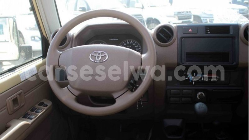 Big with watermark toyota land cruiser east mahe import dubai 5949
