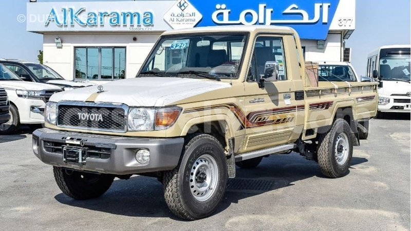 Big with watermark toyota land cruiser east mahe import dubai 5951