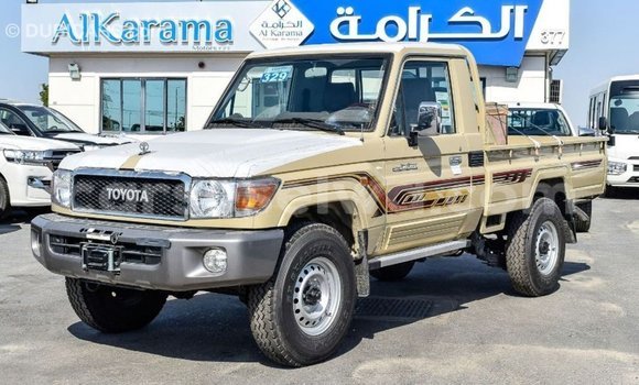Buy Import Toyota Land Cruiser Beige Car in Import - Dubai in East Mahé Buy Import Toyota Land Cruiser Beige Car in Import - Dubai in East Mahé