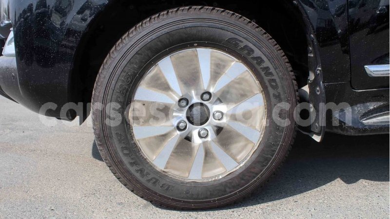 Big with watermark toyota land cruiser east mahe import dubai 5952