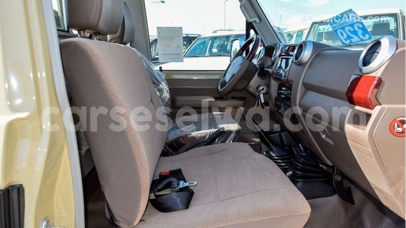 Big with watermark toyota land cruiser east mahe import dubai 5954