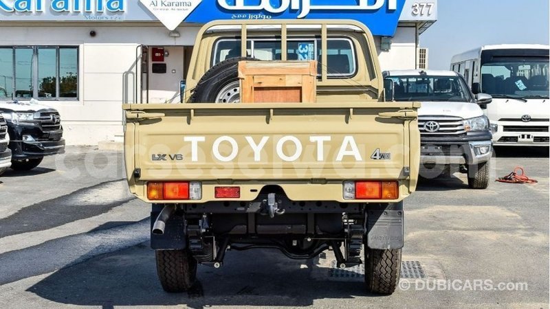 Big with watermark toyota land cruiser east mahe import dubai 5954