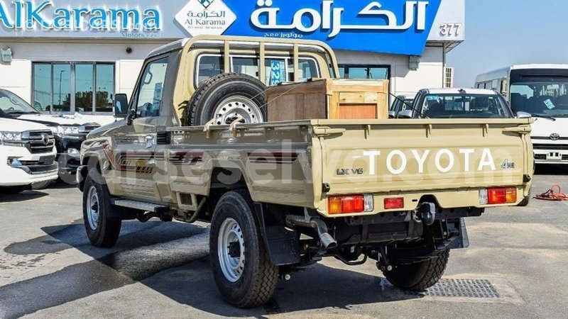 Big with watermark toyota land cruiser east mahe import dubai 5954