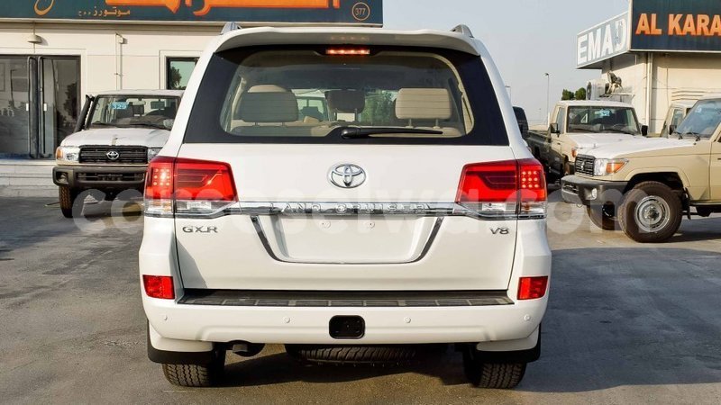 Big with watermark toyota land cruiser east mahe import dubai 5956