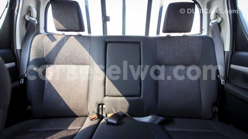 Big with watermark toyota hilux east mahe import dubai 5960
