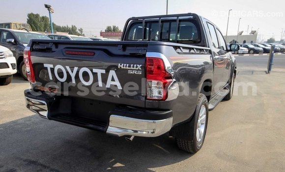 Acheter Import Voiture Toyota Hilux Autre à Import - Dubai, East Mahé Acheter Import Voiture Toyota Hilux Autre à Import - Dubai, East Mahé
