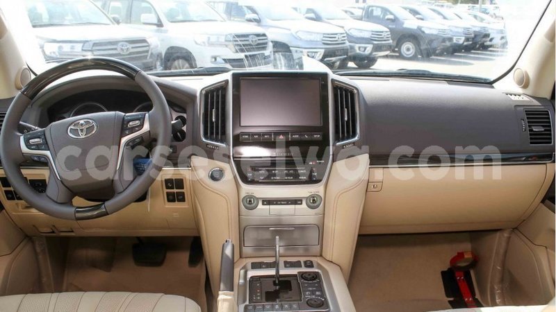 Big with watermark toyota land cruiser east mahe import dubai 5962