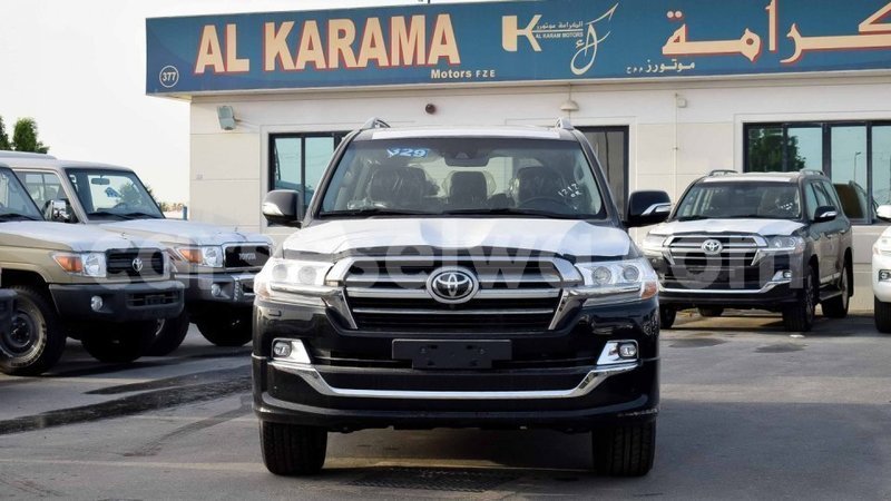 Big with watermark toyota land cruiser east mahe import dubai 5963