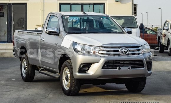 Acheter Import Voiture Toyota Hilux Autre à Import - Dubai, East Mahé Acheter Import Voiture Toyota Hilux Autre à Import - Dubai, East Mahé