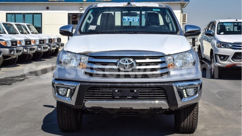 Big with watermark toyota hilux east mahe import dubai 5974