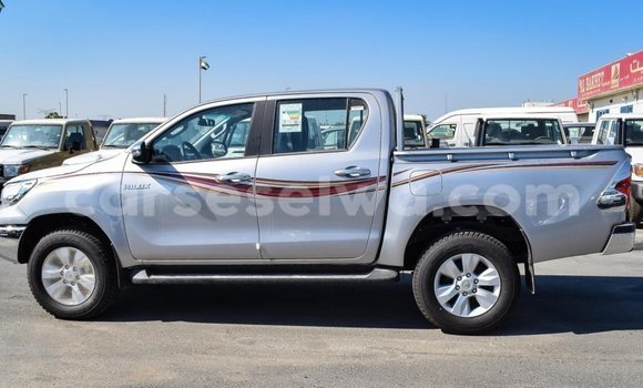 Acheter Import Voiture Toyota Hilux Autre à Import - Dubai, East Mahé Acheter Import Voiture Toyota Hilux Autre à Import - Dubai, East Mahé