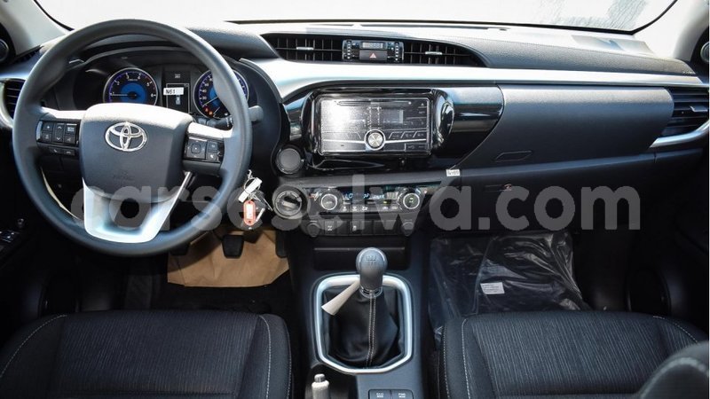 Big with watermark toyota hilux east mahe import dubai 5974