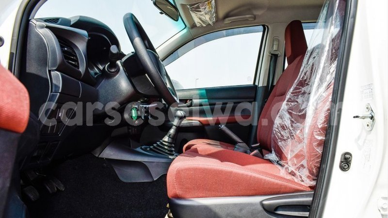 Big with watermark toyota hilux east mahe import dubai 5978