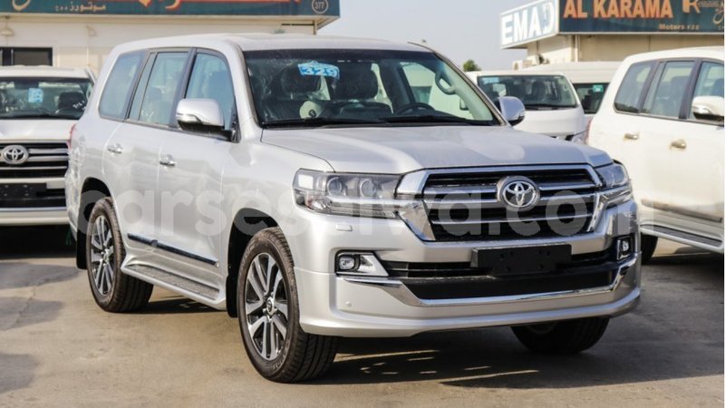 Big with watermark toyota land cruiser east mahe import dubai 5980