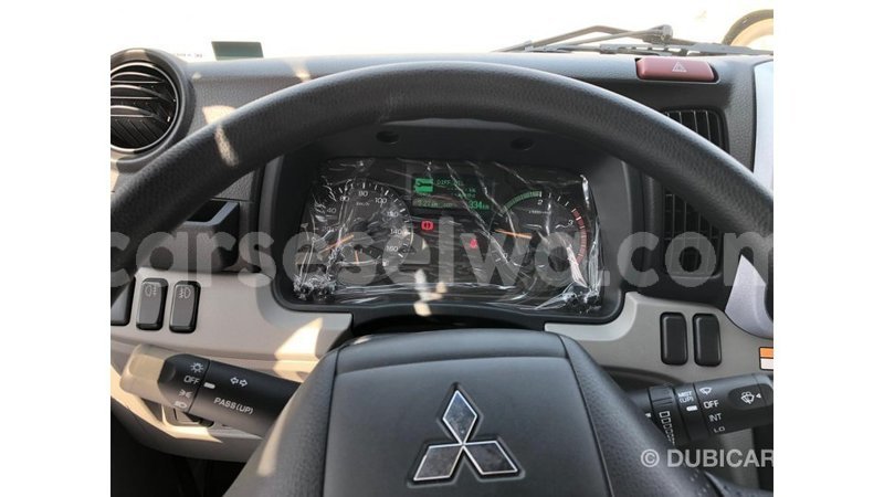 Big with watermark mitsubishi carisma east mahe import dubai 5982