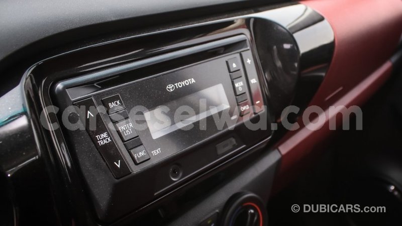 Big with watermark toyota hilux east mahe import dubai 5985