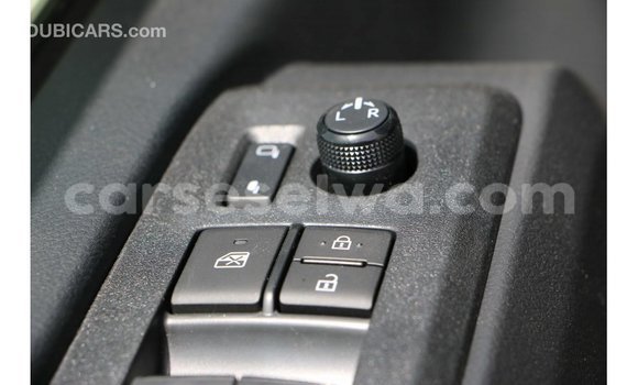 Acheter Import Voiture Toyota Hiace Blanc à Import - Dubai, East Mahé Acheter Import Voiture Toyota Hiace Blanc à Import - Dubai, East Mahé