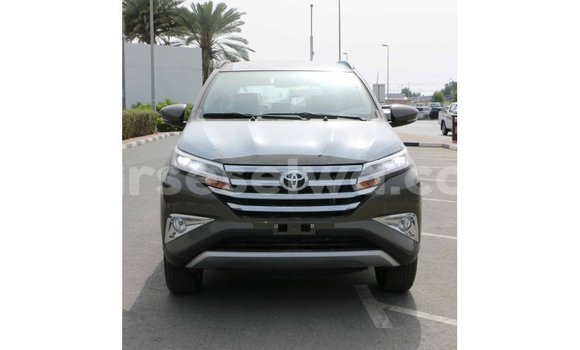 Acheter Import Voiture Toyota Rush Marron à Import - Dubai, East Mahé Acheter Import Voiture Toyota Rush Marron à Import - Dubai, East Mahé