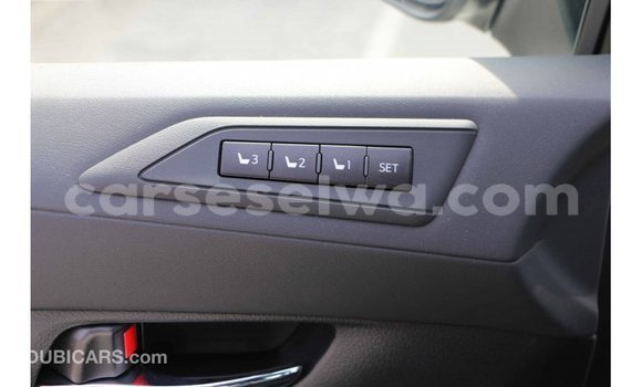 Acheter Import Voiture Toyota Alphard Blanc à Import - Dubai, East Mahé Acheter Import Voiture Toyota Alphard Blanc à Import - Dubai, East Mahé