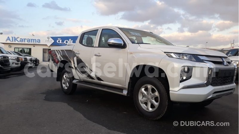Big with watermark mitsubishi l200 east mahe import dubai 5998