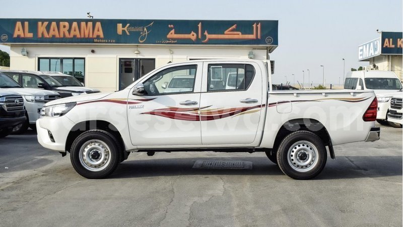 Big with watermark toyota hilux east mahe import dubai 6002