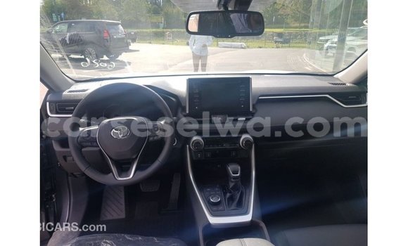 Buy Import Toyota Ade Other Truck in Import - Dubai in East Mahé Buy Import Toyota Ade Other Truck in Import - Dubai in East Mahé