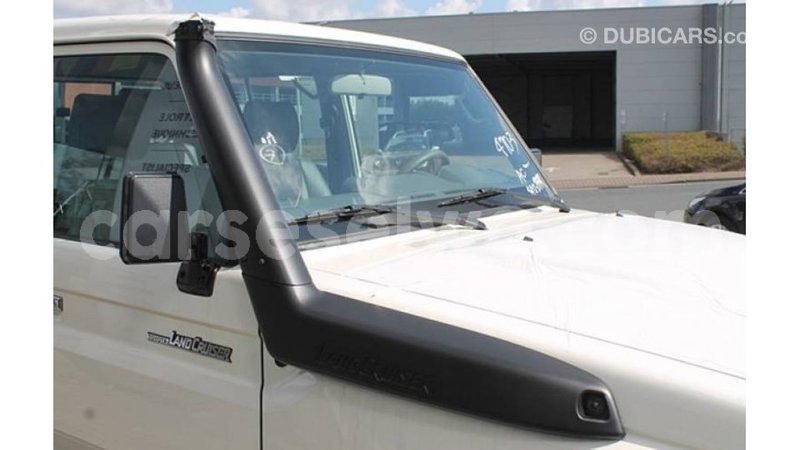 Big with watermark toyota land cruiser east mahe import dubai 6008